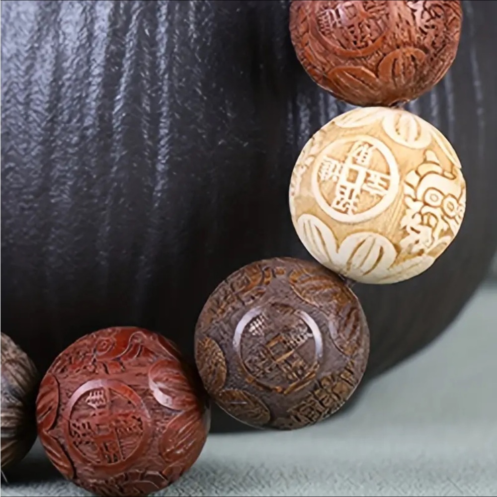 Large hand carved Sandalwood bracelet - Picture 2 of 4